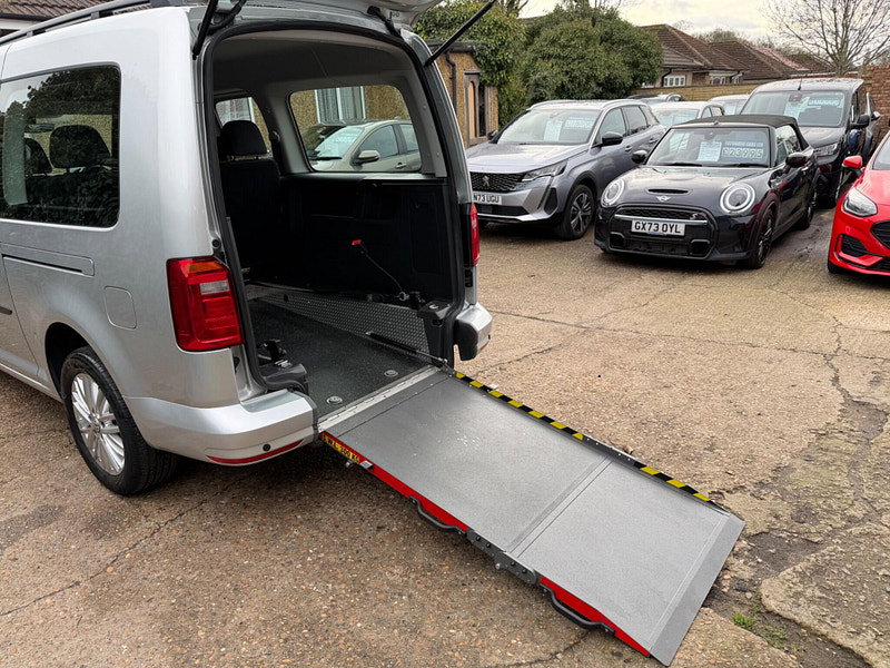 Volkswagen Caddy maxi 5 st automatic C20 LIFE TDI Wheel Chair Aadapted