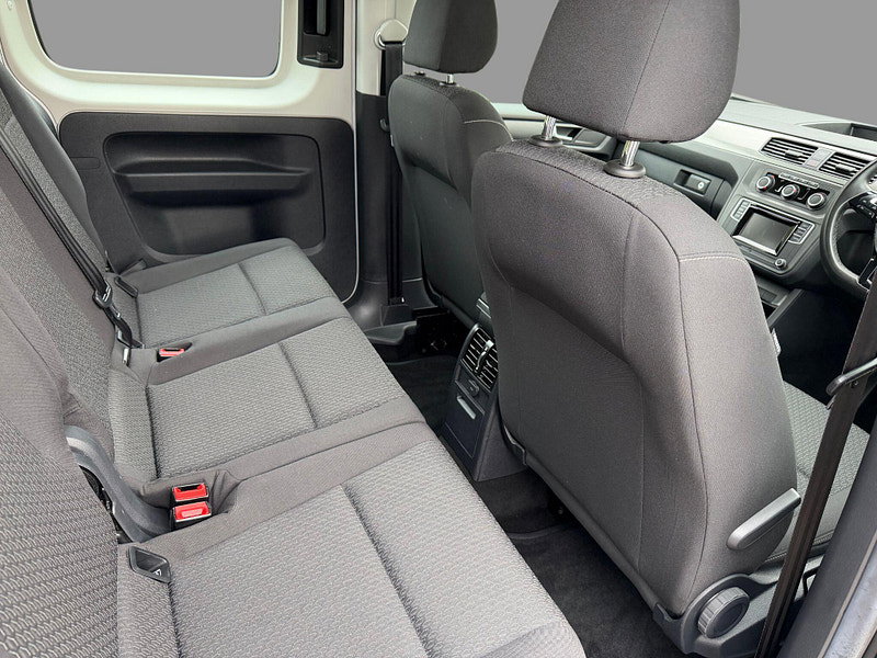 Volkswagen Caddy maxi 5 st automatic C20 LIFE TDI Wheel Chair Aadapted