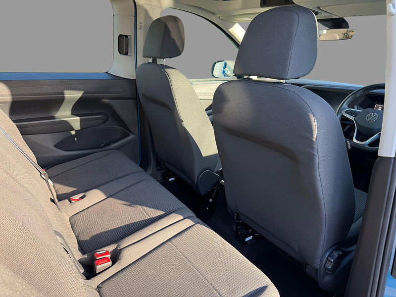Volkswagen Caddy MAXI C20 TDI Automatic