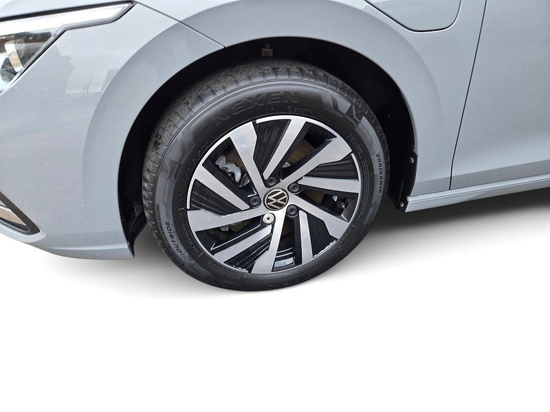 Volkswagen Golf STYLE TSI DSG Automatic