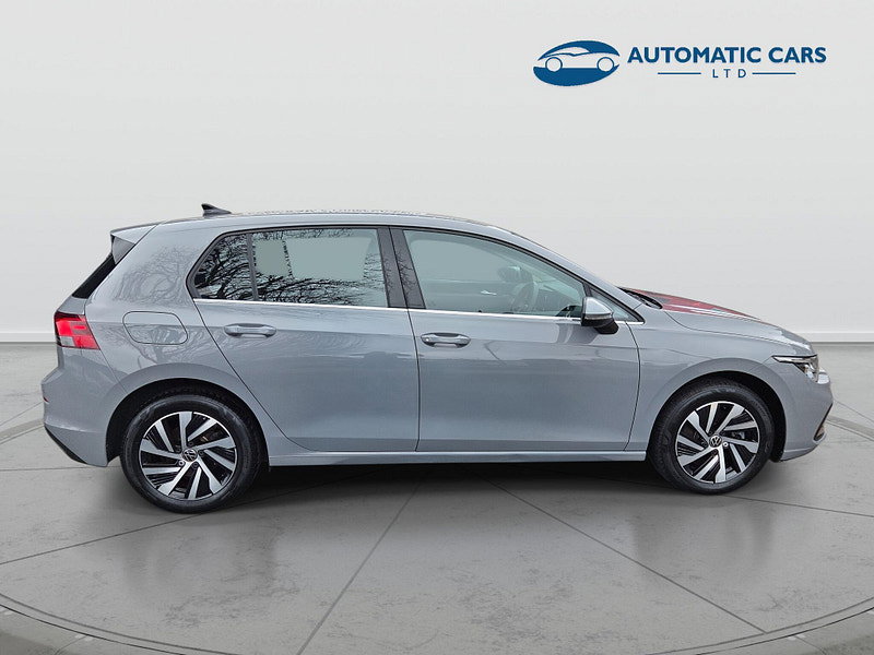 Volkswagen Golf STYLE TSI DSG Automatic
