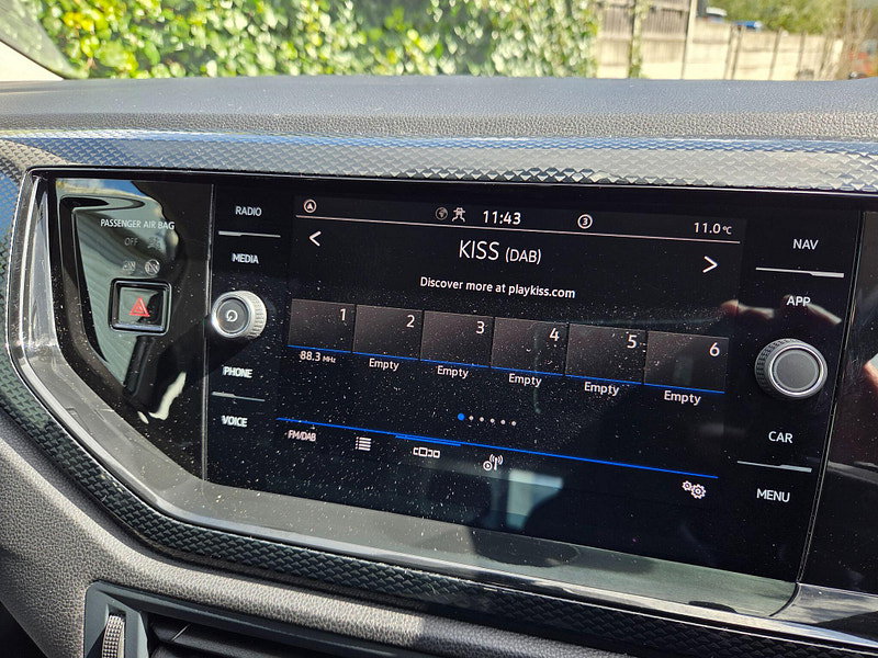 Volkswagen Polo LIFE TSI DSG Automatic