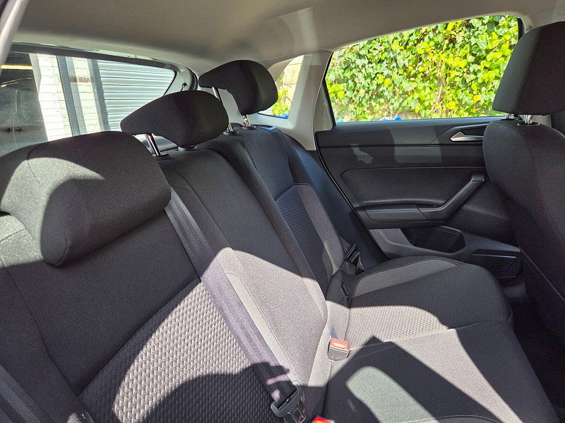 Volkswagen Polo LIFE TSI DSG Automatic
