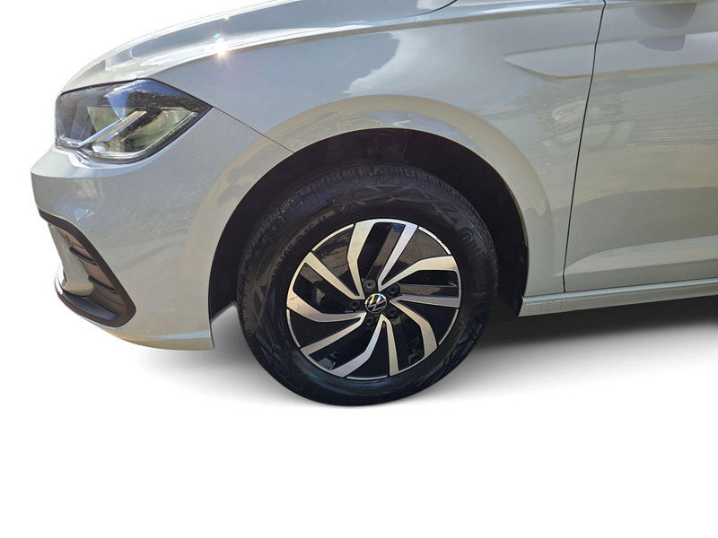 Volkswagen Polo LIFE TSI DSG Automatic