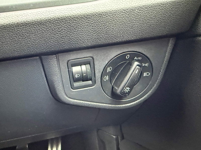 Volkswagen Polo R-LINE TSI DSG Automatic
