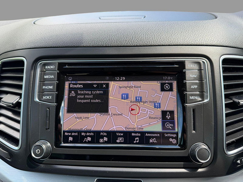 Volkswagen Sharan SE NAVIGATION TSI