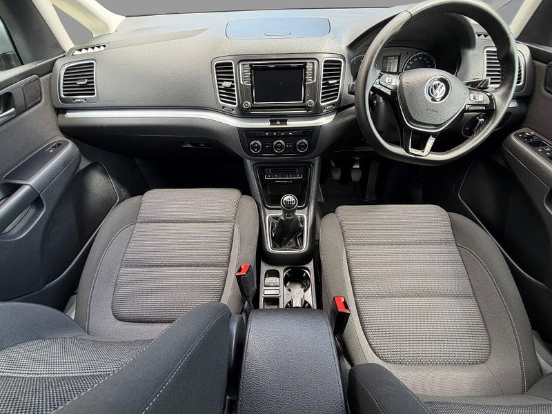 Volkswagen Sharan SE NAVIGATION TSI