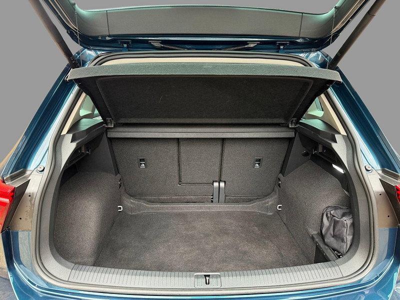 Volkswagen Tiguan ELEGANCE TSI DSG