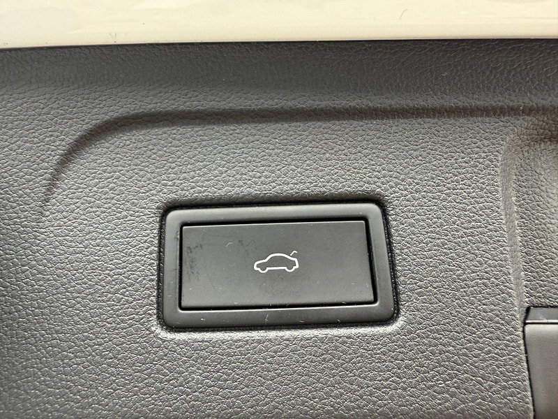 Volkswagen Touran MATCH TSI DSG Automatic