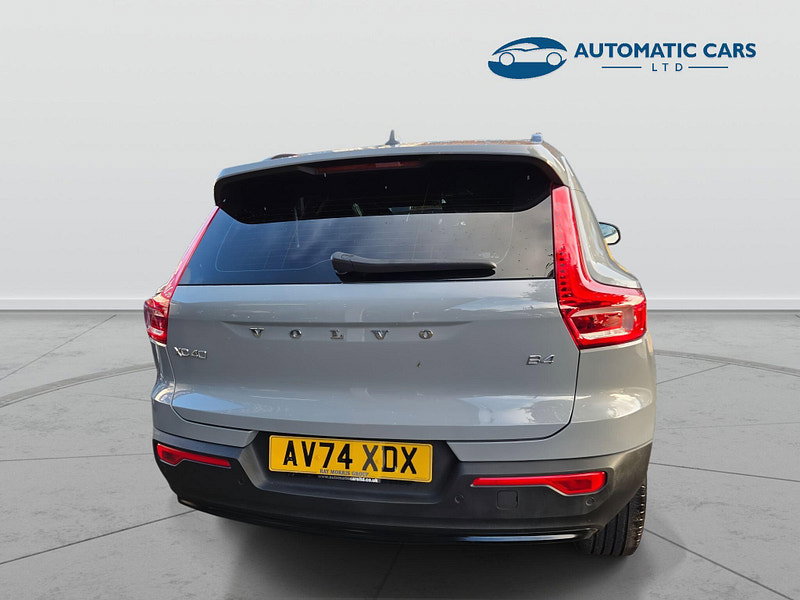 Volvo XC40 B4 PLUS