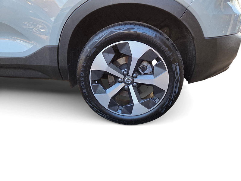 Volvo XC40 B4 PLUS