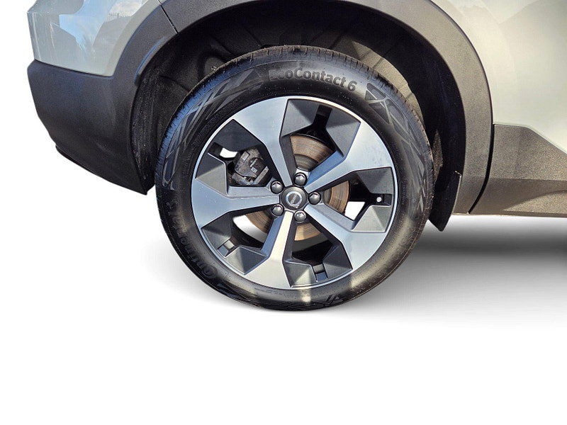 Volvo XC40 B4 PLUS