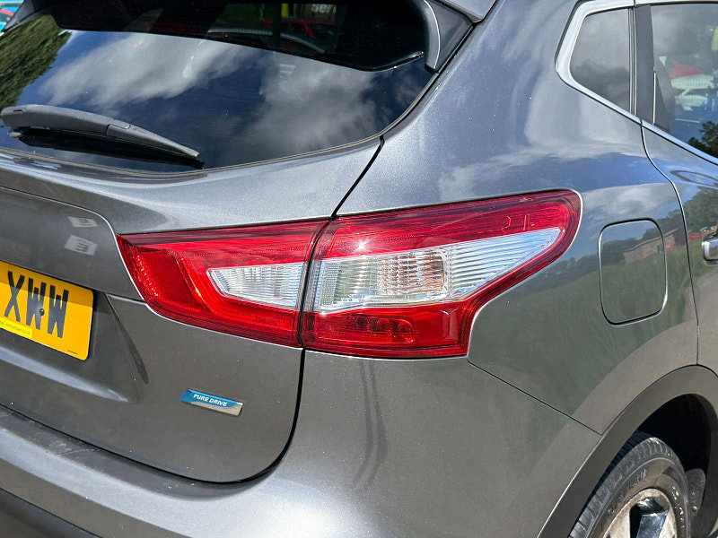 Nissan Qashqai 1.5 dCi n-tec+ SUV 5dr Diesel Manual 2WD Euro 6 (s/s) (110 ps)