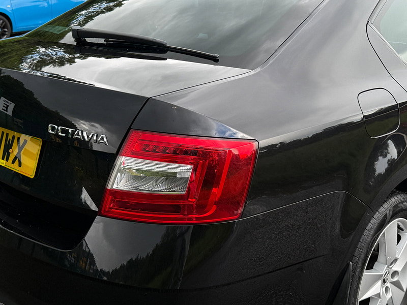 Skoda Octavia 1.0 TSI GPF SE Hatchback 5dr Petrol Manual Euro 6 (s/s) (115 ps)