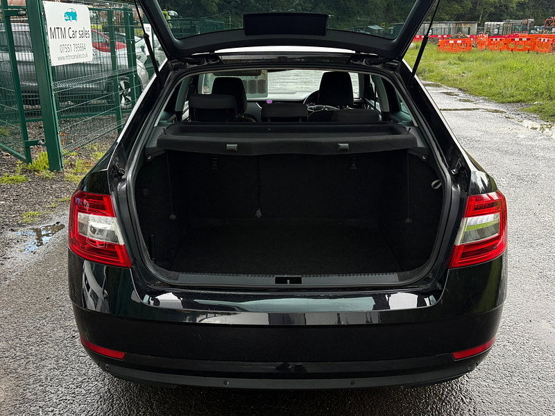 Skoda Octavia 1.0 TSI GPF SE Hatchback 5dr Petrol Manual Euro 6 (s/s) (115 ps)