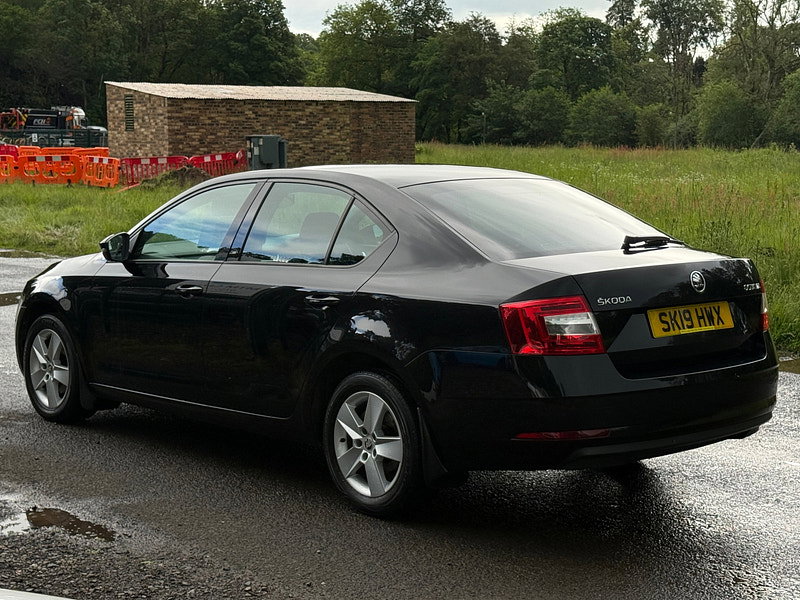 Skoda Octavia 1.0 TSI GPF SE Hatchback 5dr Petrol Manual Euro 6 (s/s) (115 ps)