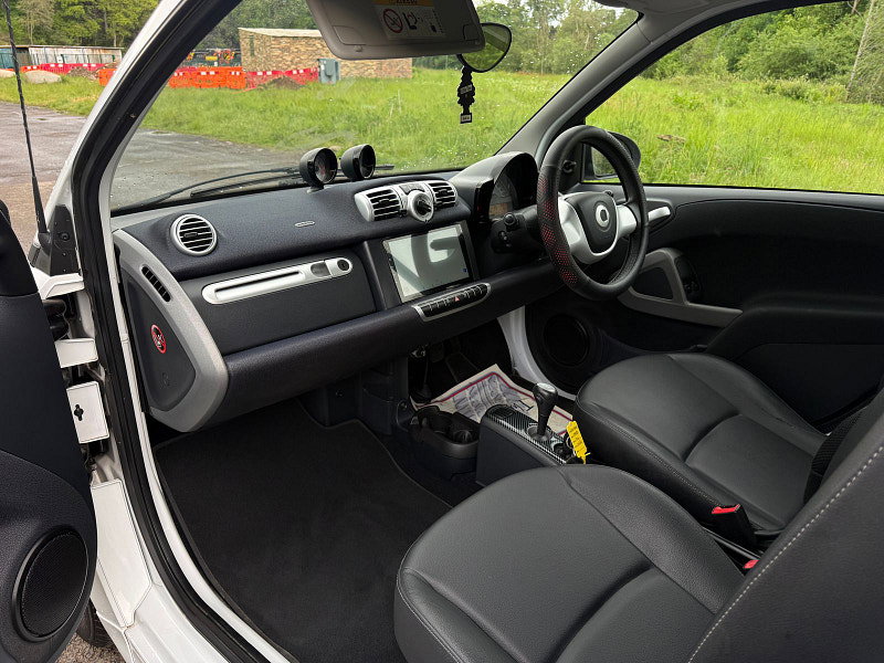 Smart ForTwo 1.0 Grandstyle Coupe 2dr Petrol SoftTouch Euro 5 (84 bhp)