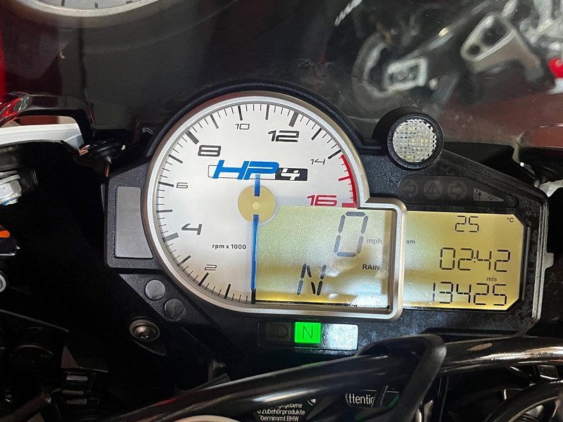 BMW HP4 1000