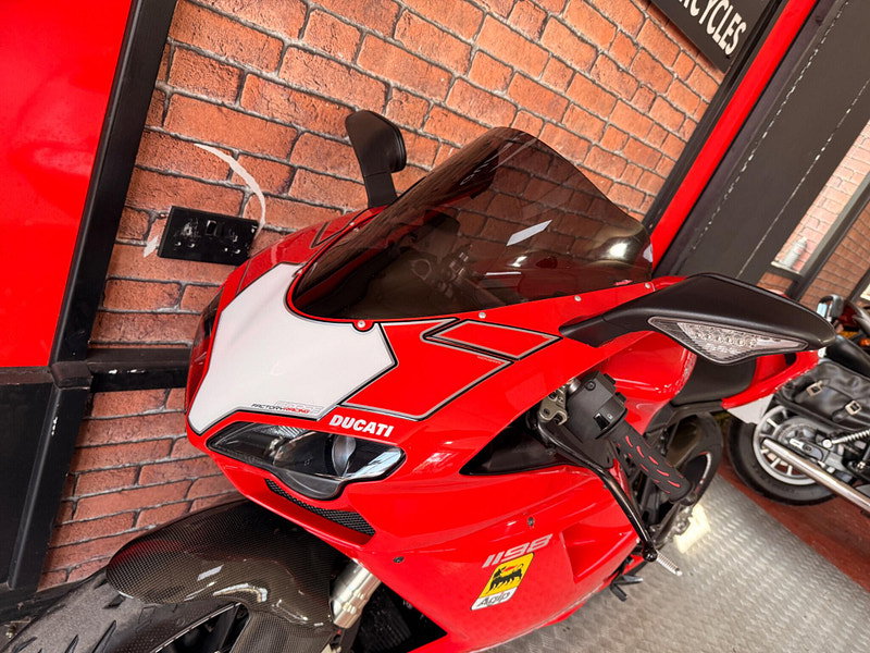 DUCATI 1198 1198