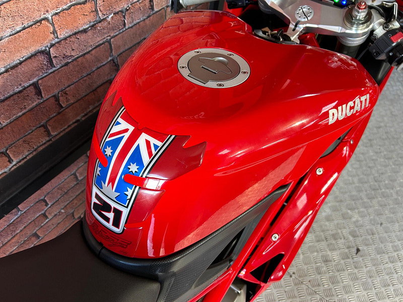 DUCATI 848 LOW MILES CLEAN EXAMPLE