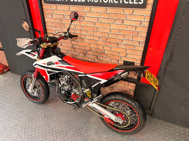 Fantic motor Xef 250 enduro trail 250 Euro 5