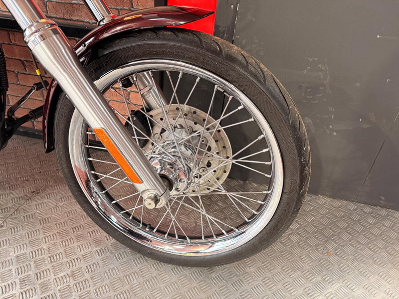 Harley-Davidson Dyna 2007 Dyna Wide Glide FXDWG, nice extras