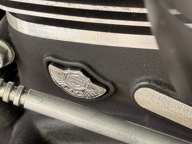 Harley-Davidson Dyna FXDWG Wide glide, 100th Aniversary model