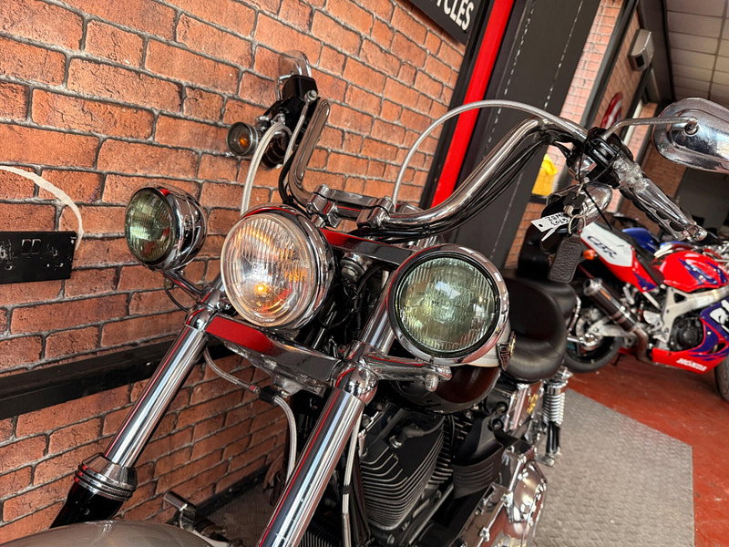 Harley-Davidson Dyna FXDWG Wide glide, 100th Aniversary model