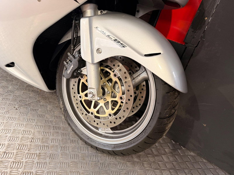Honda CBR1100XX Super Blackbird 1100
