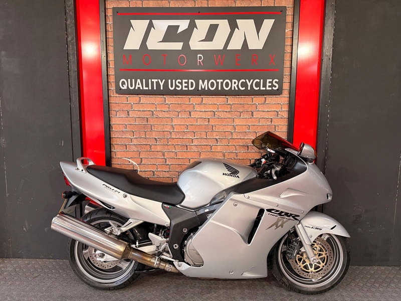 Honda CBR1100XX Super Blackbird 1100