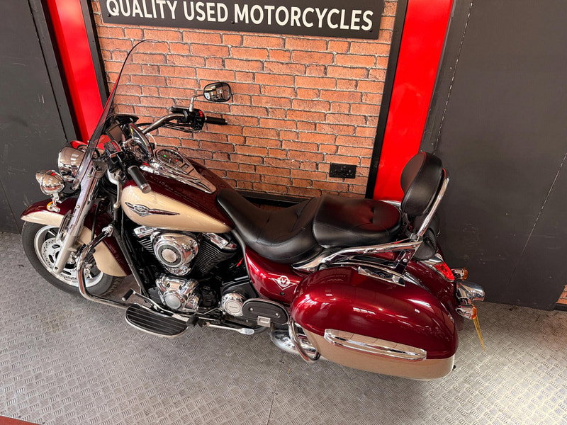 KAWASAKI Vulcan 1700 VN1700 Vulcan nomad classic tourer