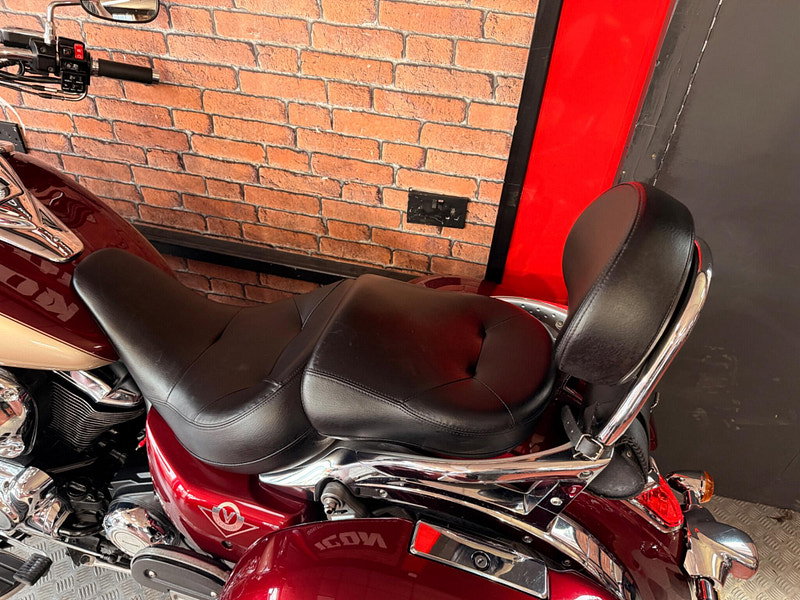 KAWASAKI Vulcan 1700 VN1700 Vulcan nomad classic tourer