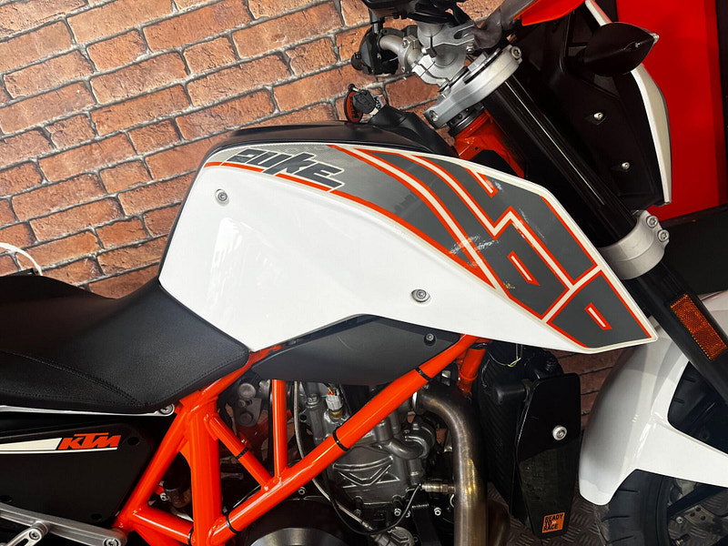 KTM 690 Duke 690