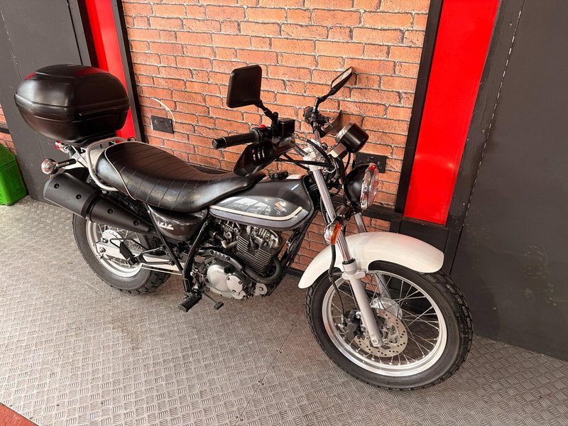 Suzuki RV125 VANVAN RV 125 K8 VAN VAN LOW MILES CLEAN EXMPLE