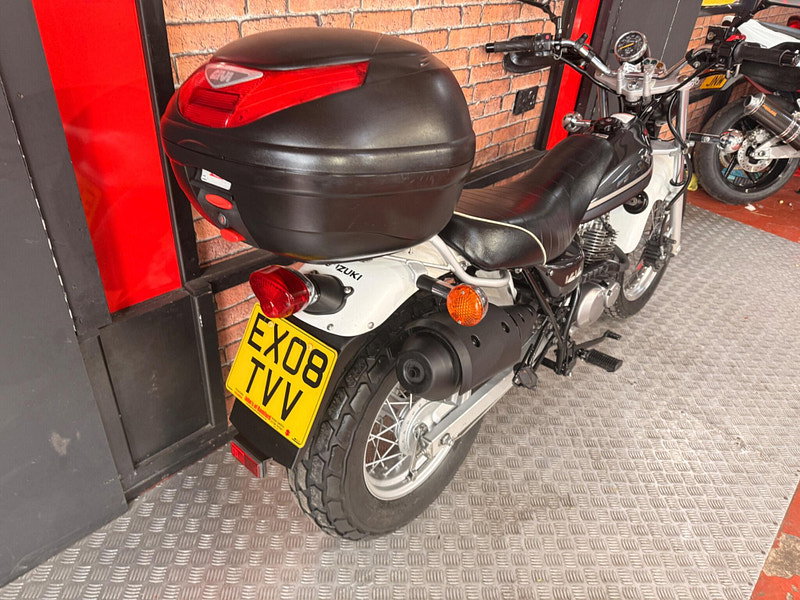 Suzuki RV125 VANVAN RV 125 K8 VAN VAN LOW MILES CLEAN EXMPLE