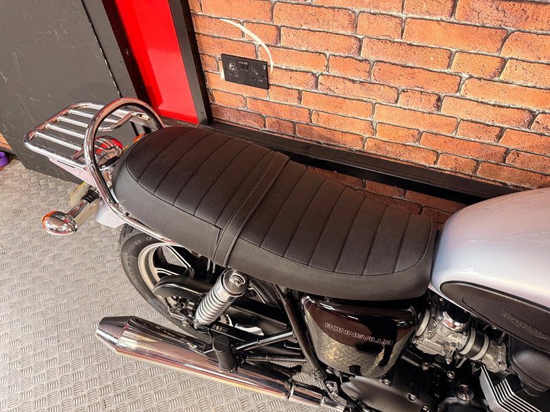 Triumph Bonneville 865 865