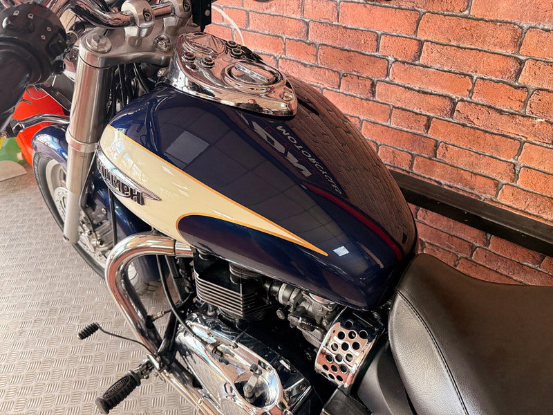 Triumph Bonneville america 865 865