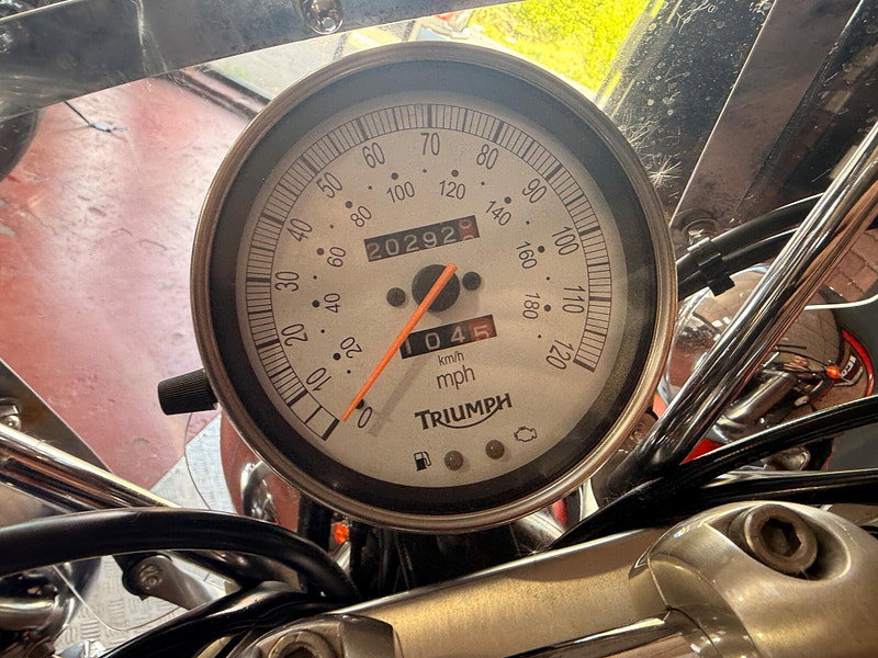 Triumph Bonneville america 865 865