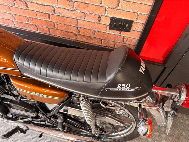 Yamaha RD250 