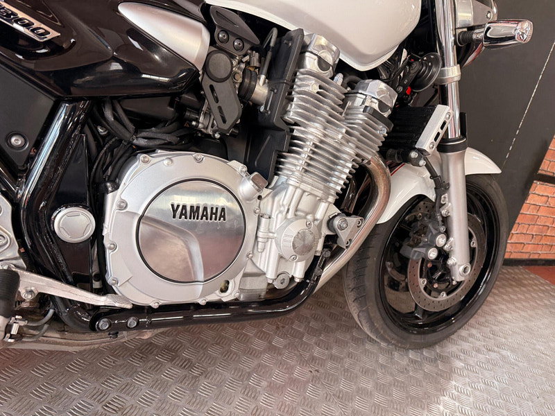 Yamaha XJR1300 XJR1300 LOW MILES CLEAN EXAMPLE