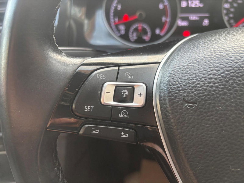 Volkswagen Golf 1.4 TSI SE Euro 6 (s/s) 5dr