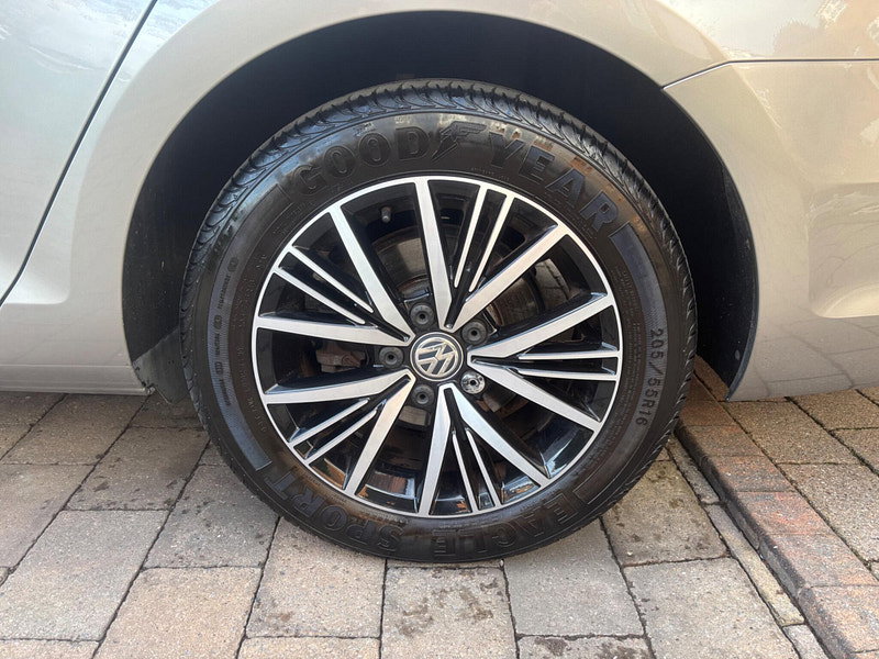 Volkswagen Golf 1.4 TSI SE Euro 6 (s/s) 5dr
