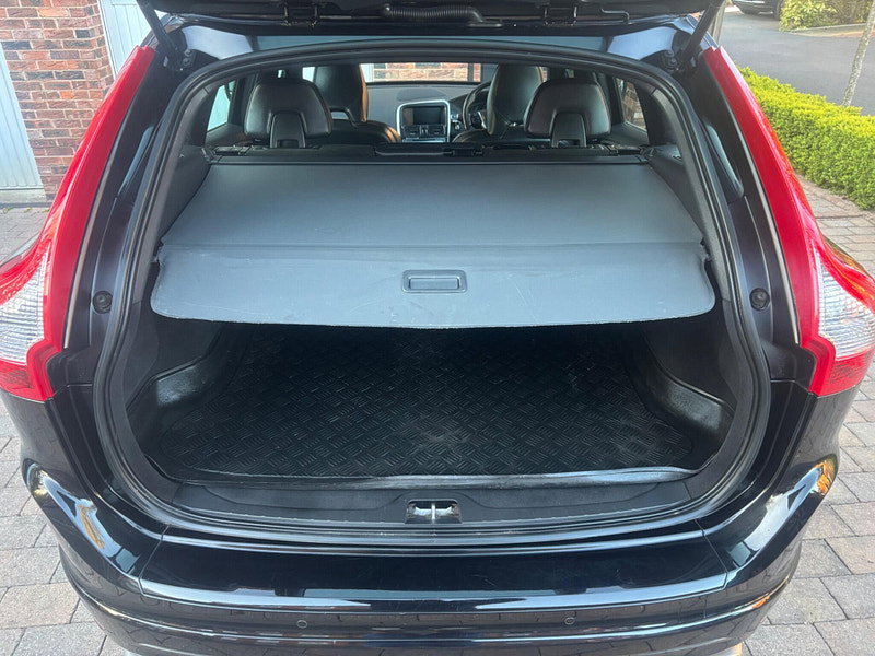 Volvo XC60 2.0 D4 R-Design Nav Euro 6 (s/s) 5dr