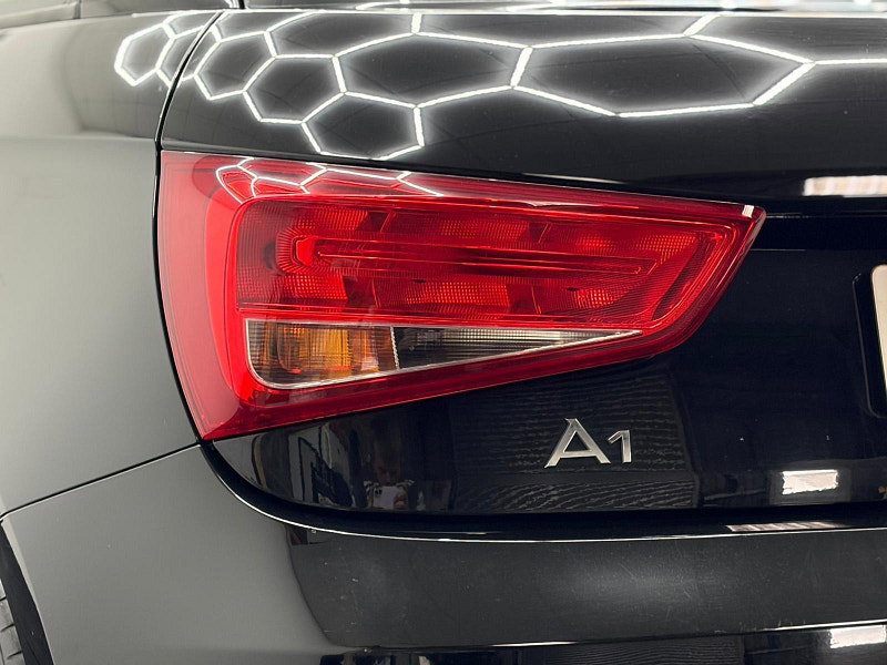 Audi A1 1.6 TDI Sport Euro 5 (s/s) 3dr
