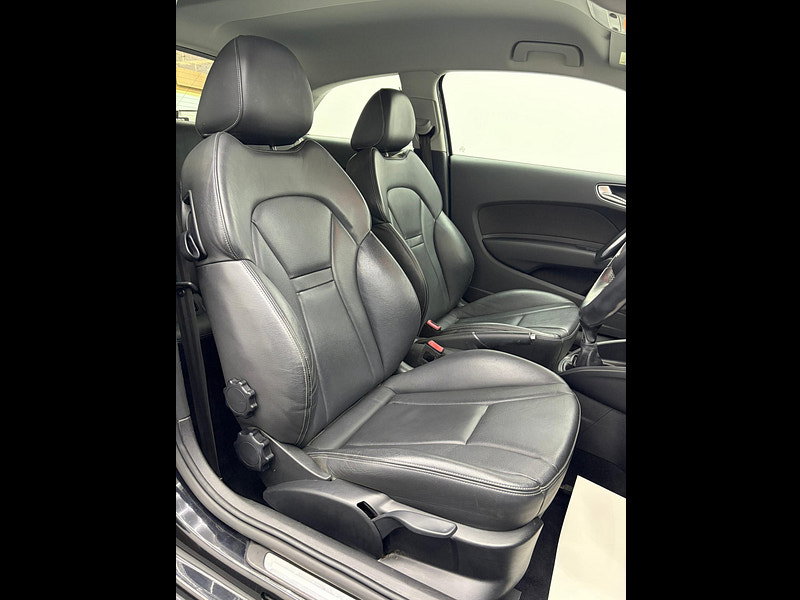 Audi A1 1.6 TDI Sport Euro 5 (s/s) 3dr