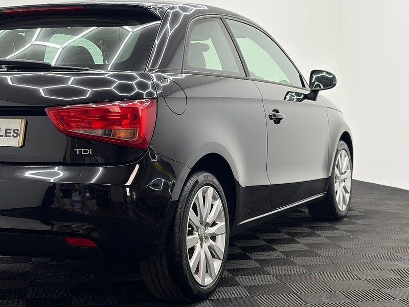 Audi A1 1.6 TDI Sport Euro 5 (s/s) 3dr