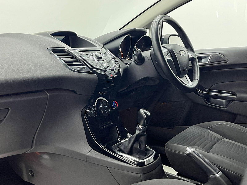Ford Fiesta 1.25 Zetec Euro 5 5dr
