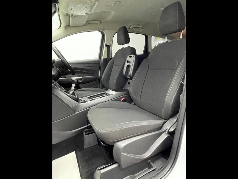 Ford Kuga 1.5 TDCi Zetec Euro 6 (s/s) 5dr