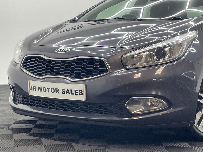 Kia Ceed 1.6 CRDi EcoDynamics 4 Euro 5 (s/s) 5dr