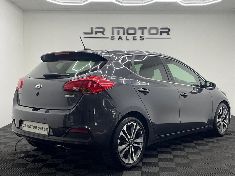 Kia Ceed 1.6 CRDi EcoDynamics 4 Euro 5 (s/s) 5dr